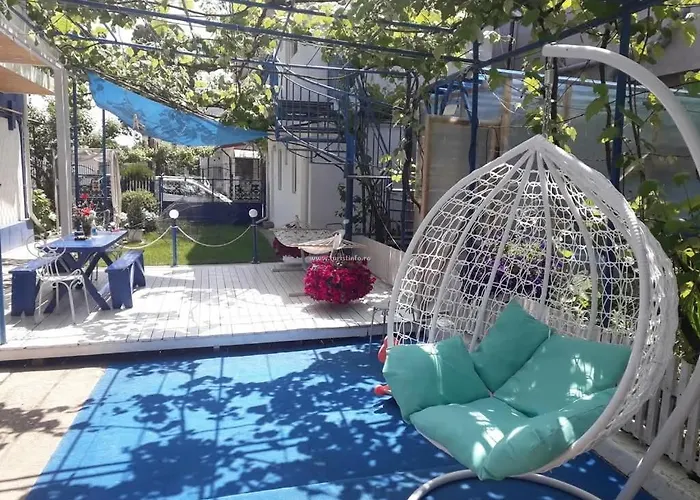 Blue Paradise 公寓